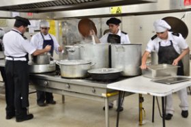 Servicio de excelencia en nuestras mesas Servicio de excelencia en nuestras mesas